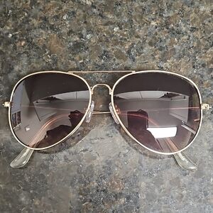 Vintage Gold Aviator Sunglasses